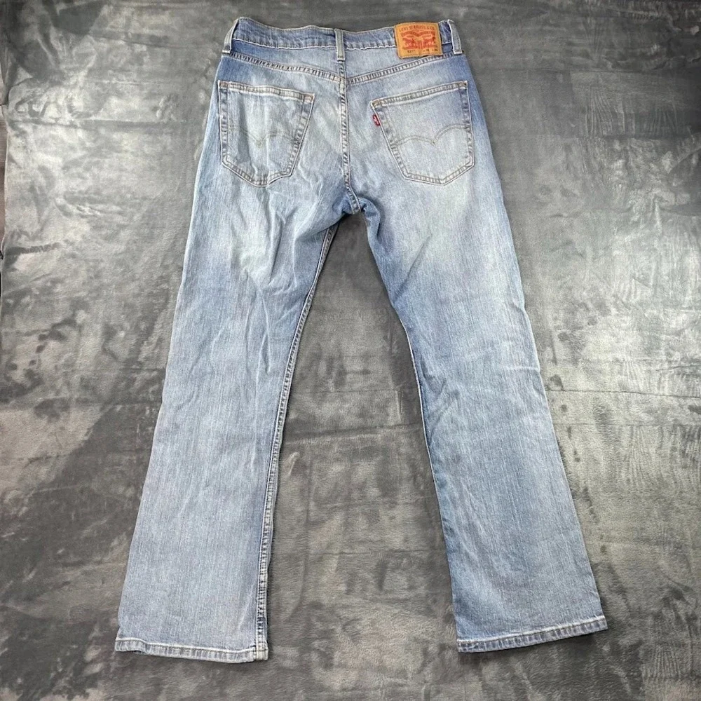 Levi's 527 Boot Cut Jeans Mens Size 31x30 Blue Denim Medium Wash Cotton Cowboy